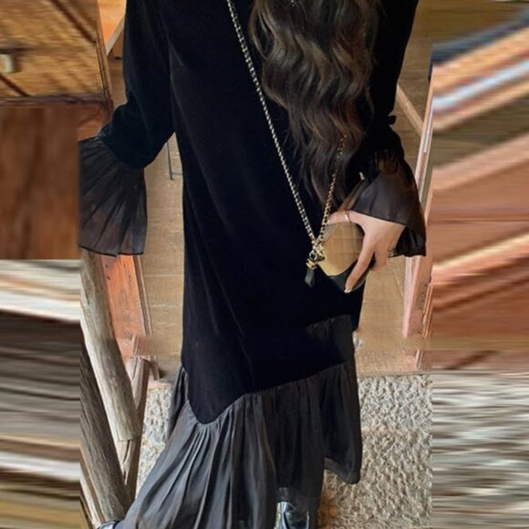 Black Elegance Velvet and Chiffon Dress -Beautiful - Picture 3 of 5